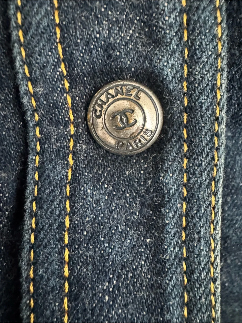 Vintage CHANEL Denim Skirt Snap Front CC Logo Buttons France Sz 38 Rare